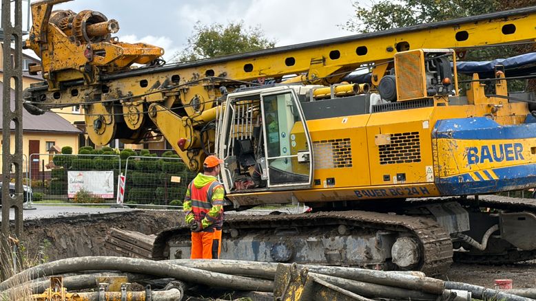 Jak firmy ograniczają koszty BHP bez pogorszenia jakości ?