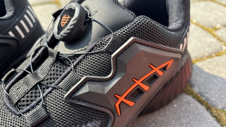 Buty robocze w firmach i zakładach w Łańcucie - na co zwrócić uwagę