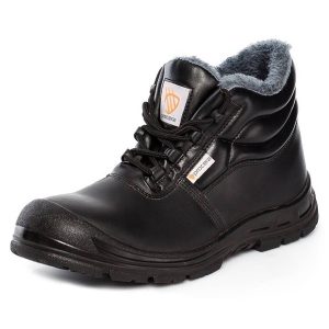 TRZEWIKI BEZPIECZNE WINTER STRONG S3 SRC 39-47